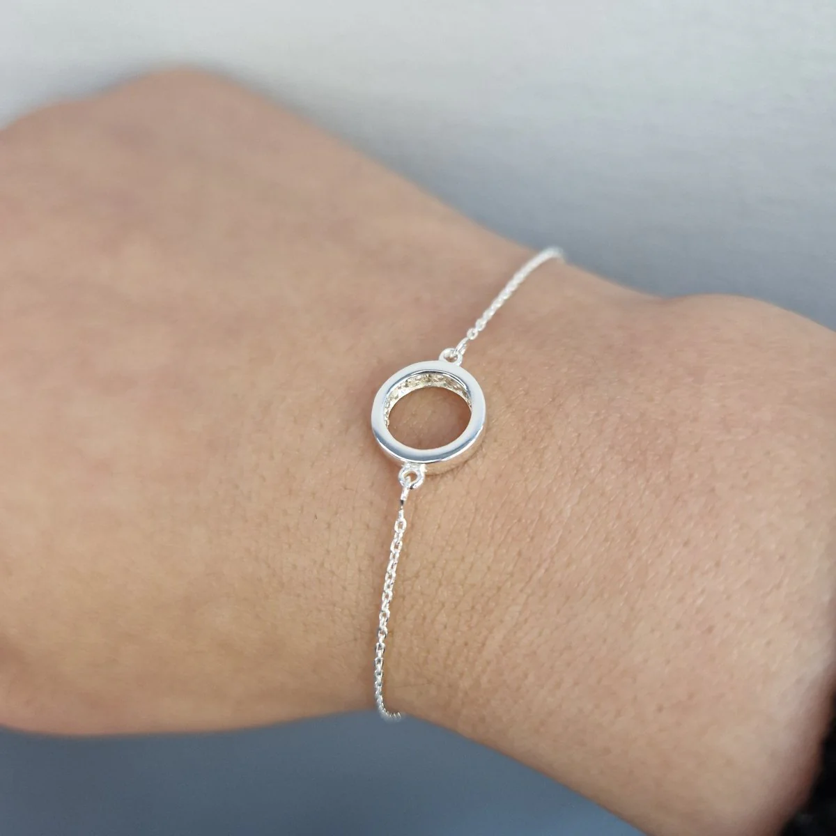 Armband cirkel med sten
