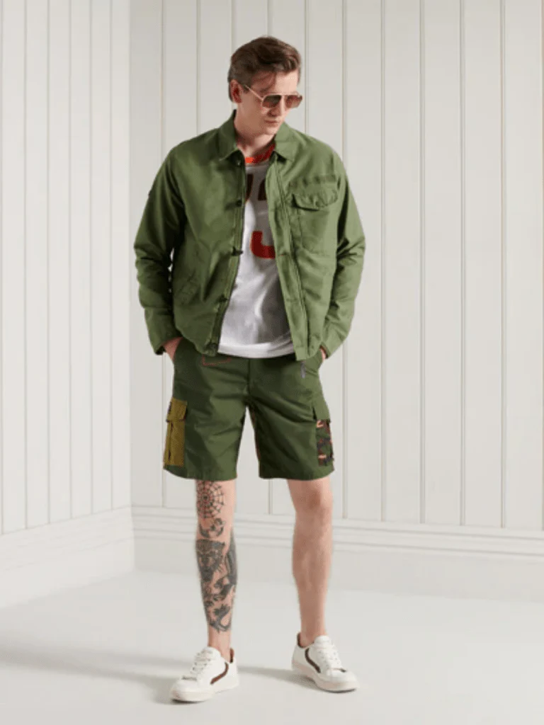 Armégrön Superdry herrjacka - Bild 8