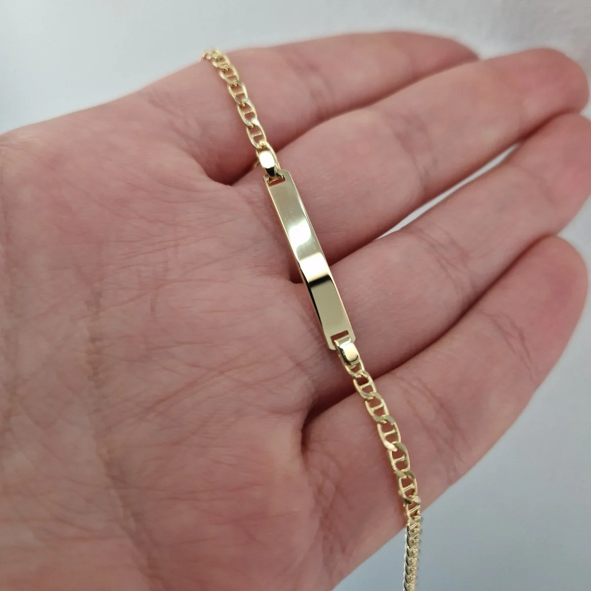 Barn armband med gravyr platta 18k guld - Bild 3